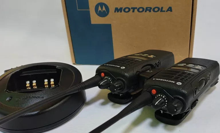 ZESTAW 2X RADIOTELEFON MOTOROLA GP360 ŁADOWARKA