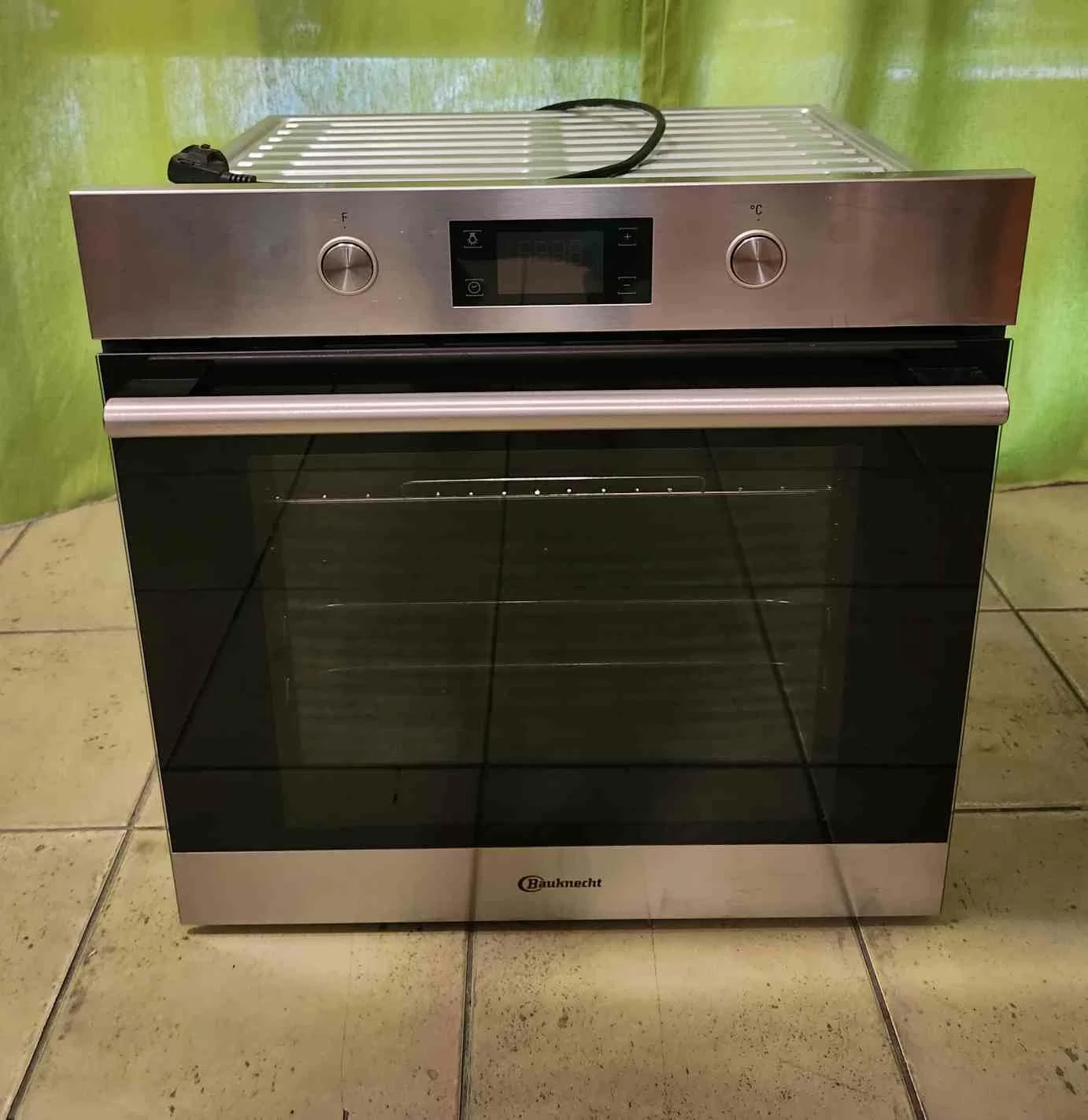 piekarnik-do-zabudowy-bauknecht-bar2-kh8v2-in-ean-gtin-4011577840353