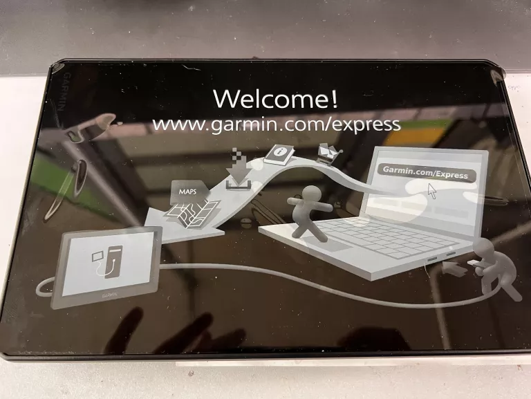 NAWIGACJA GARMIN CAMPER 1090 MT-D KOMPLET