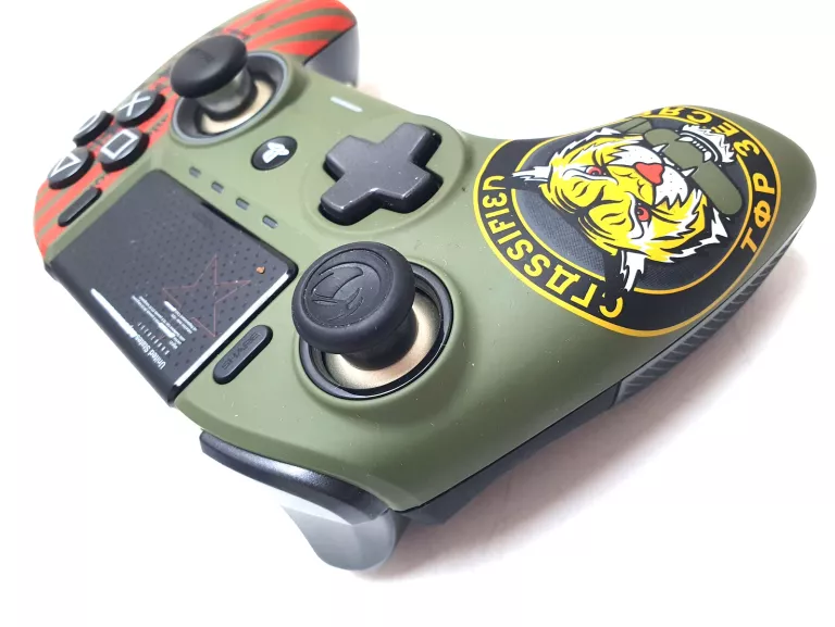 PAD NACON PS4 REVOLUTION UNLIMITED PRO CALL OF DUTY CW