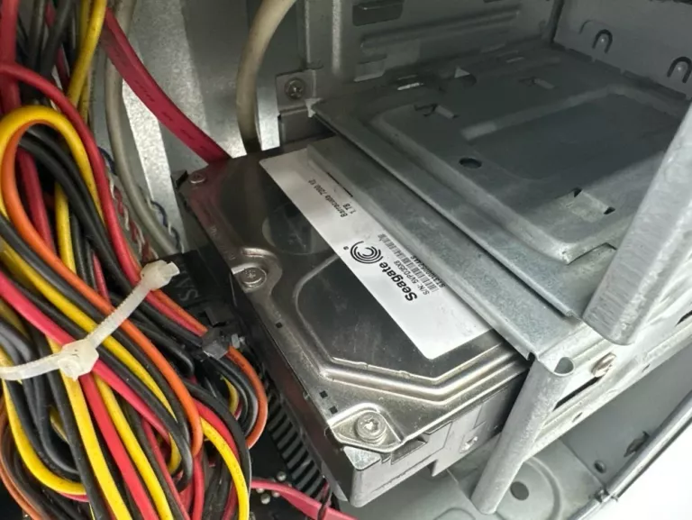 INTEL CORE I5-3470 8GB/1TB HDD / NVIDIA GEFORCE GTX 550 TI / WIN10