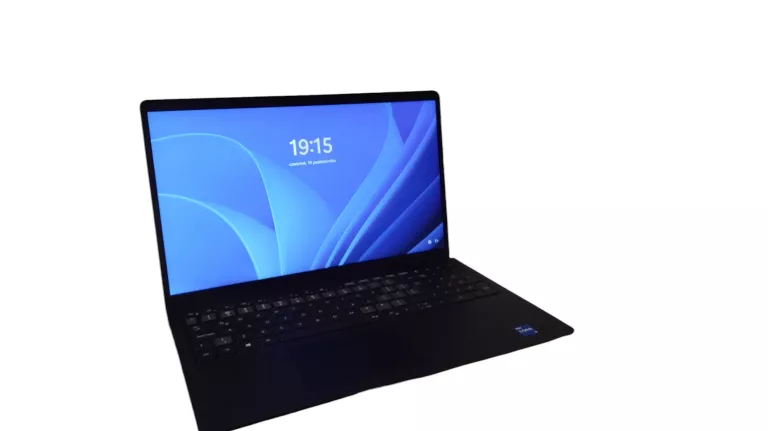 LAPTOP DELL VOSTRO 15 3510 15,6 " INTEL CORE I5 11TH 12 GB / 1TB