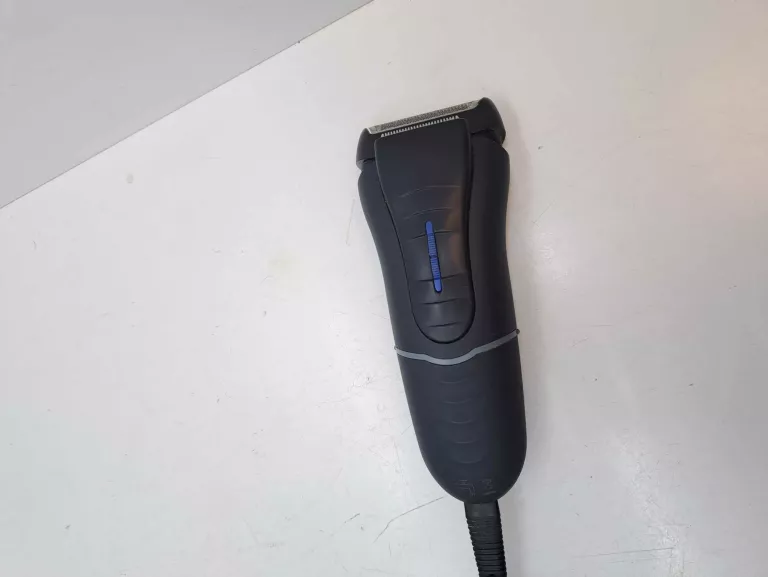 GOLARKA BRAUN 5683 + KABEL