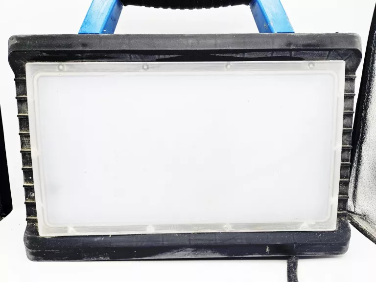 lampa-warsztatowa-novipro-at-okazja-at-sredzka-28-wroclaw