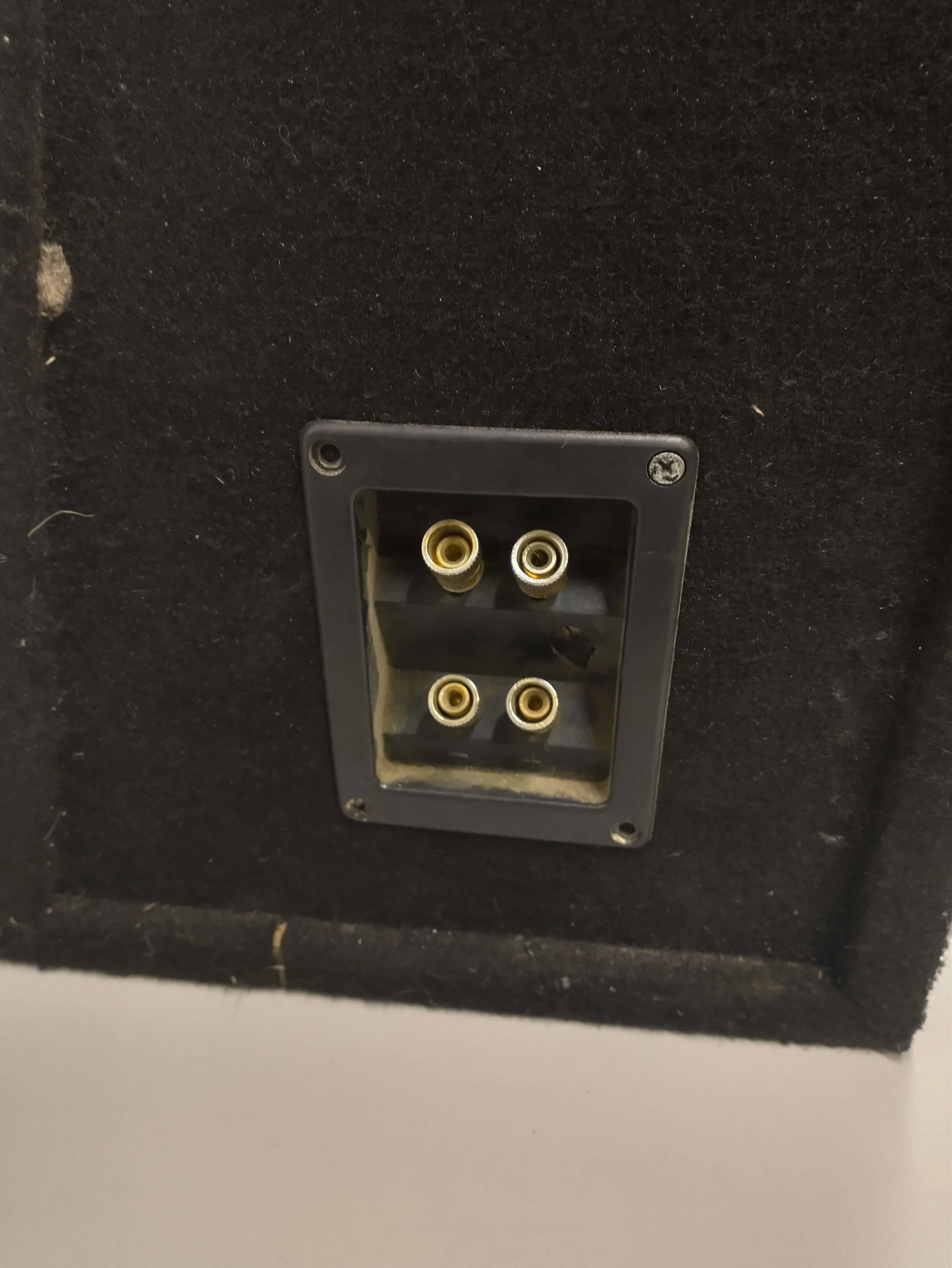 glosnik-samochodowy-cerwin-vega-hed-124-model-ts-wx1010la