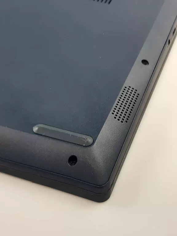 LAPTOP LENOVO IDEAPAD 3 15ITL6 I7-11GEN 8GB RAM KOMPLET
