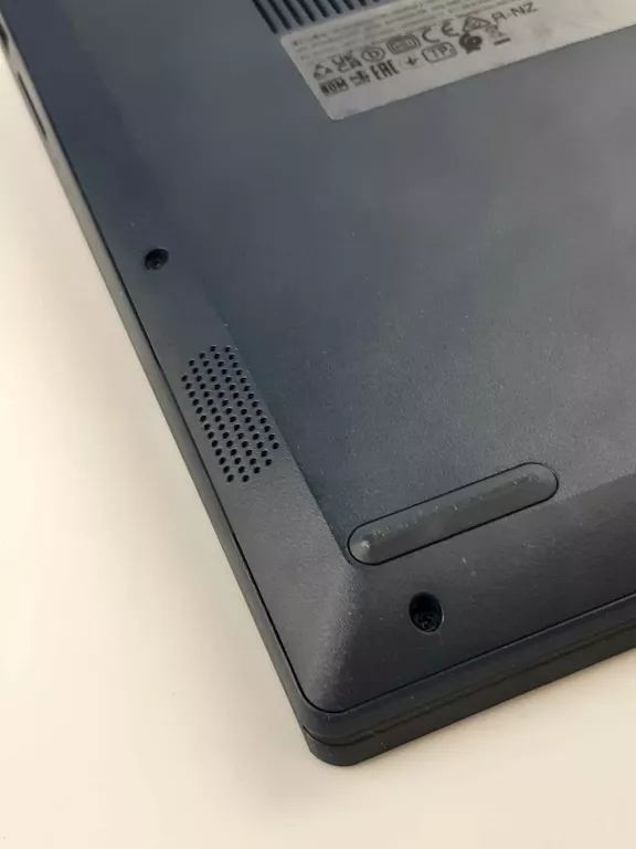 LAPTOP LENOVO IDEAPAD 3 15ITL6 I7-11GEN 8GB RAM KOMPLET