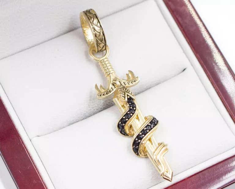 ZŁOTA ZAWIESZKA MĘSKA MIECZ OPLECIONY WĘŻEM 14K W.3,73G 3,5CM