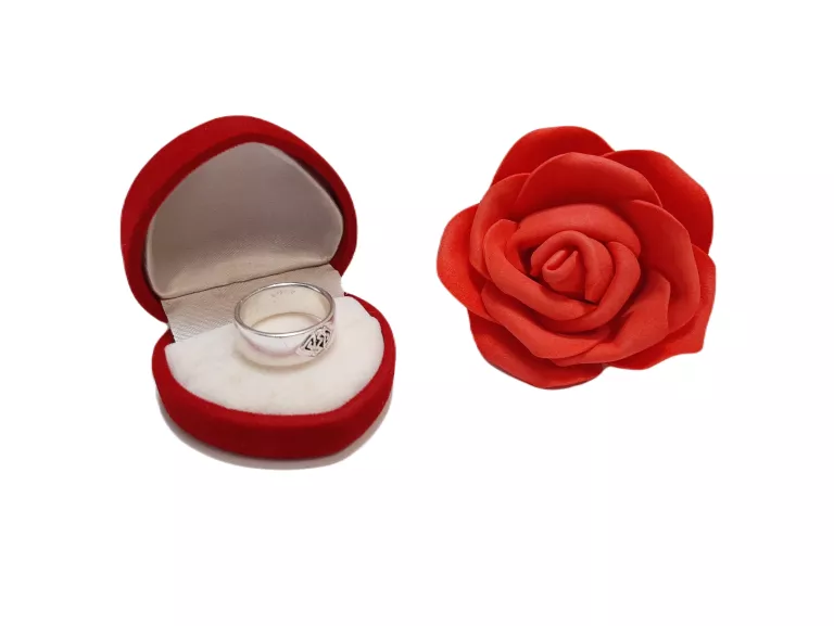 ciekawy-wzor-srebro-925-pierscionek-583-g-marka-226434-1704211