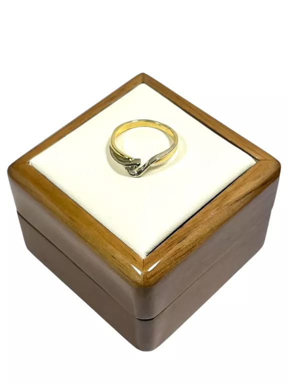 pierscionek-z-brylantem-585-213g-r11-006ct-stan-11323-2