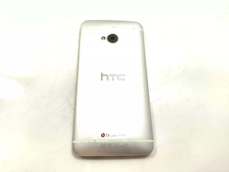 TELEFON HTC ONE M7