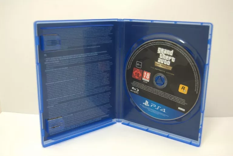 GRAND THEFT AUTO: THE TRILOGY - DEFINITIVE EDITION SONY PLAYSTATION 4