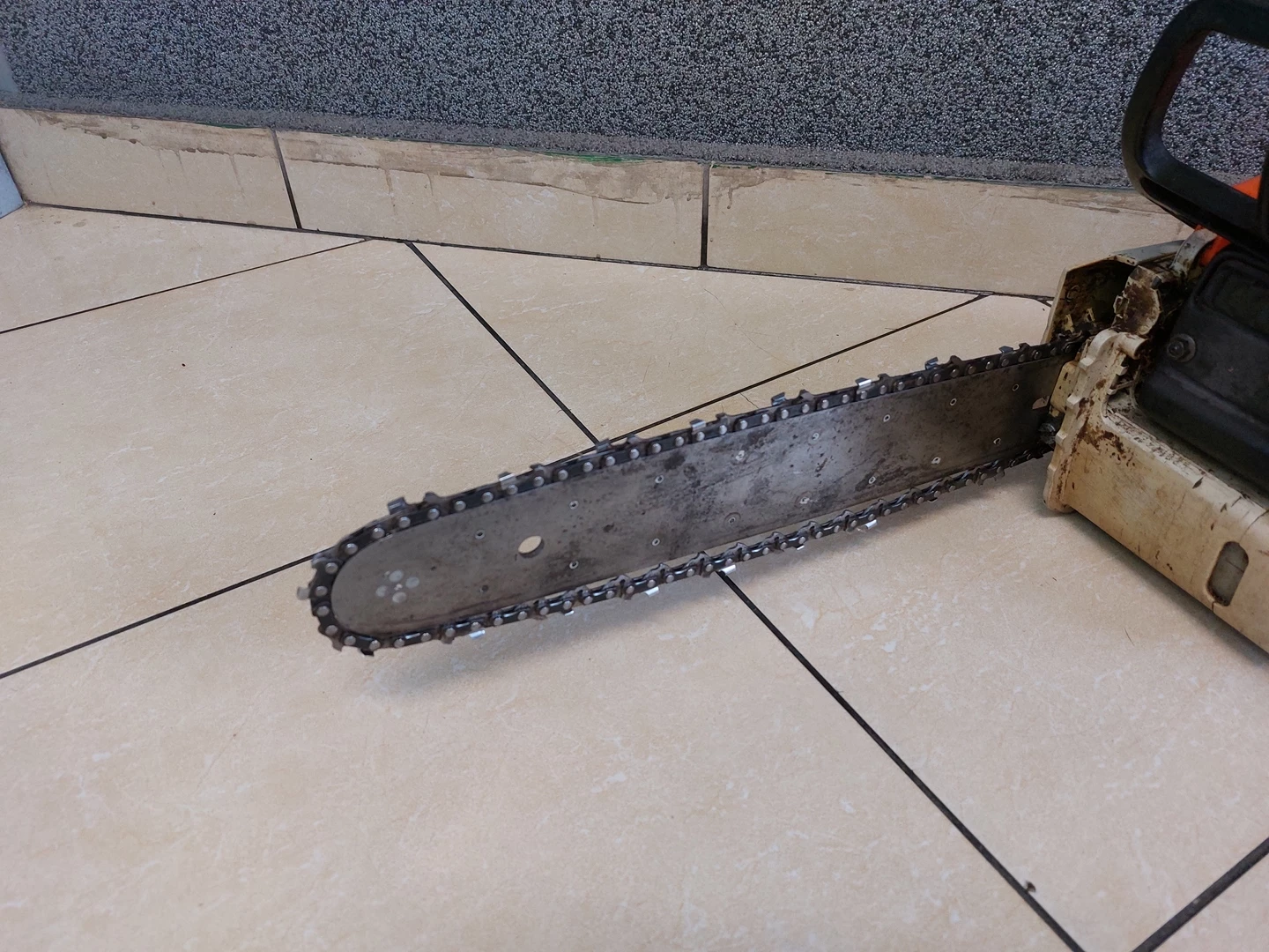 pila-spalinowa-stihl-ms-180-marka-129307-13