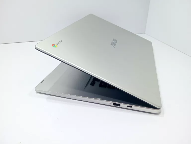 LAPTOP ASUS CHROMEBOOK C523 4GB/ 32GB