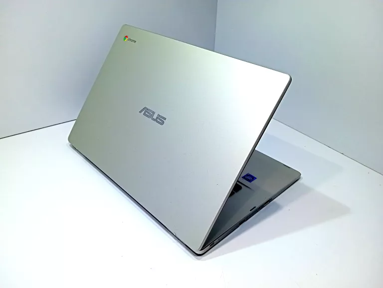 LAPTOP ASUS CHROMEBOOK C523 4GB/ 32GB