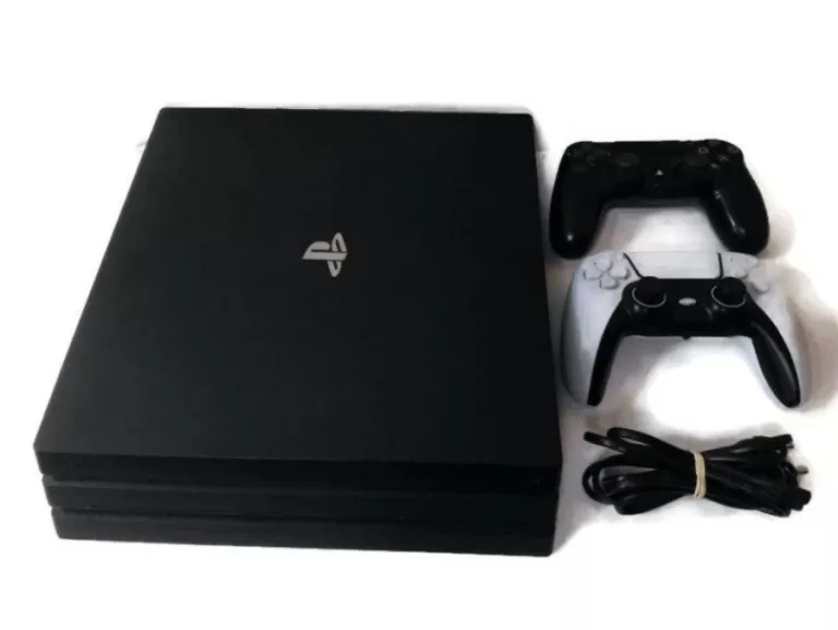 KONSOLA SONY PLAYSTATION 4 PRO 1TB + 2 PADY