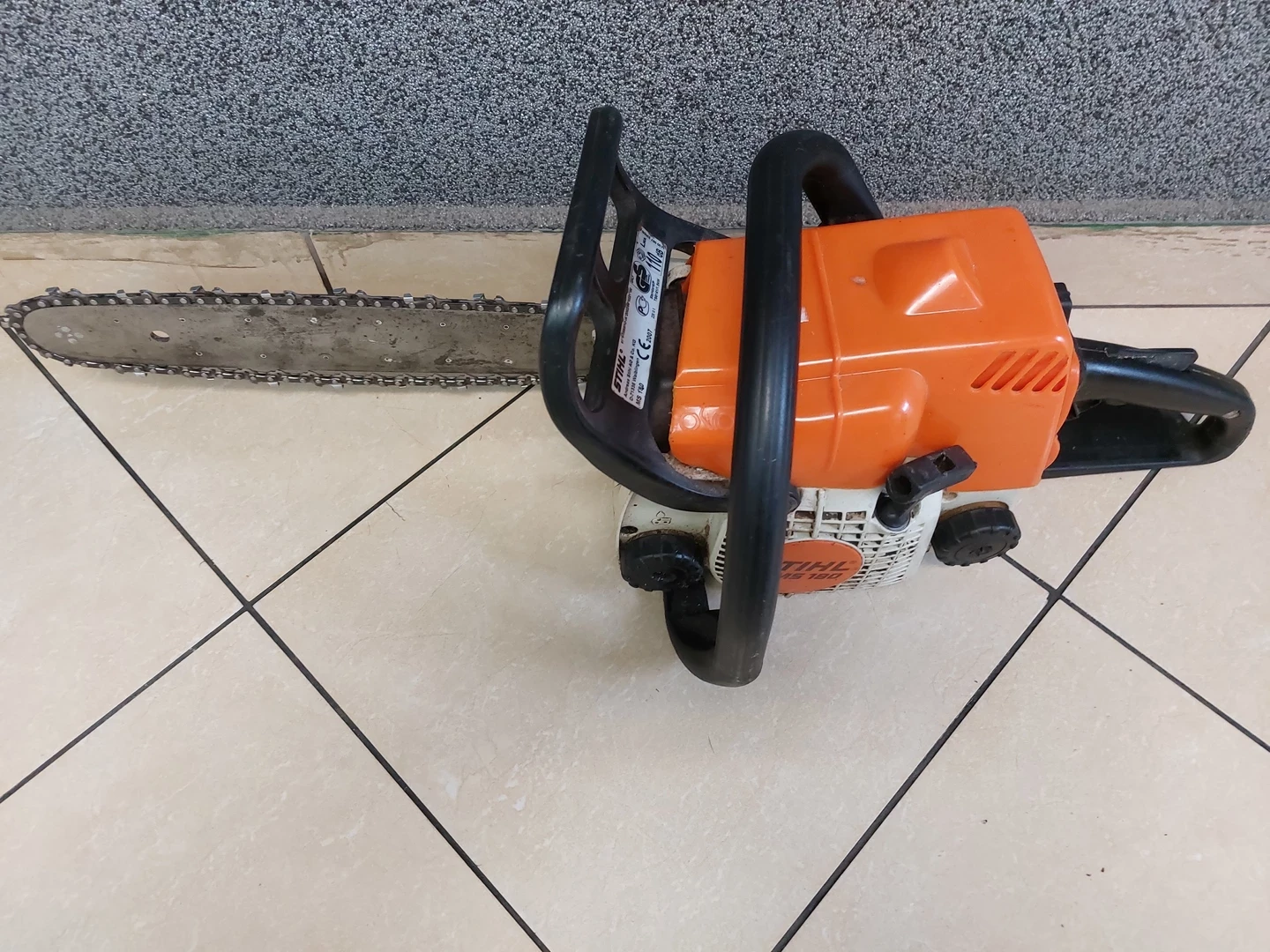 pila-spalinowa-stihl-ms-180-ean-gtin-0055487774487