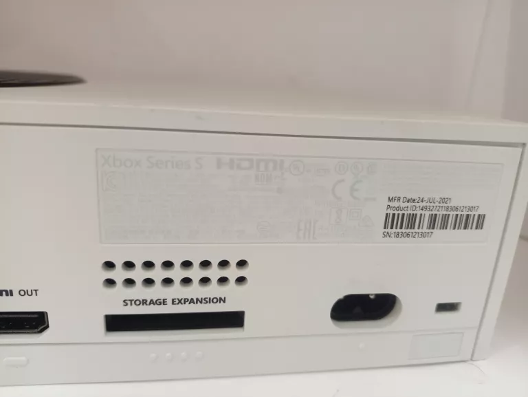 KONSOLA XBOX SERIES S 500 GB