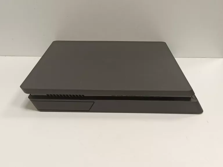 KONSOLA PS4 SLIM CUH-2216A 500GB +1 PAD