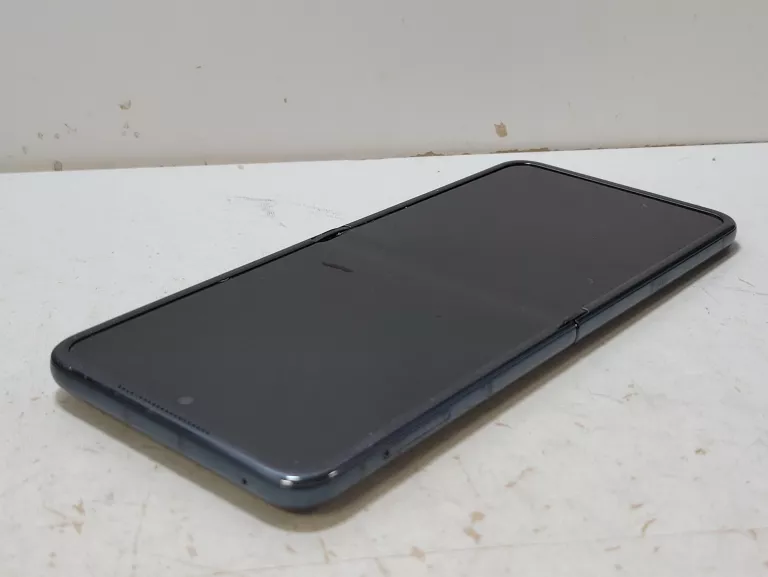 SMARTFON MOTOROLA RAZR 50 ULTRA 12/512GB *T-MOBILE*