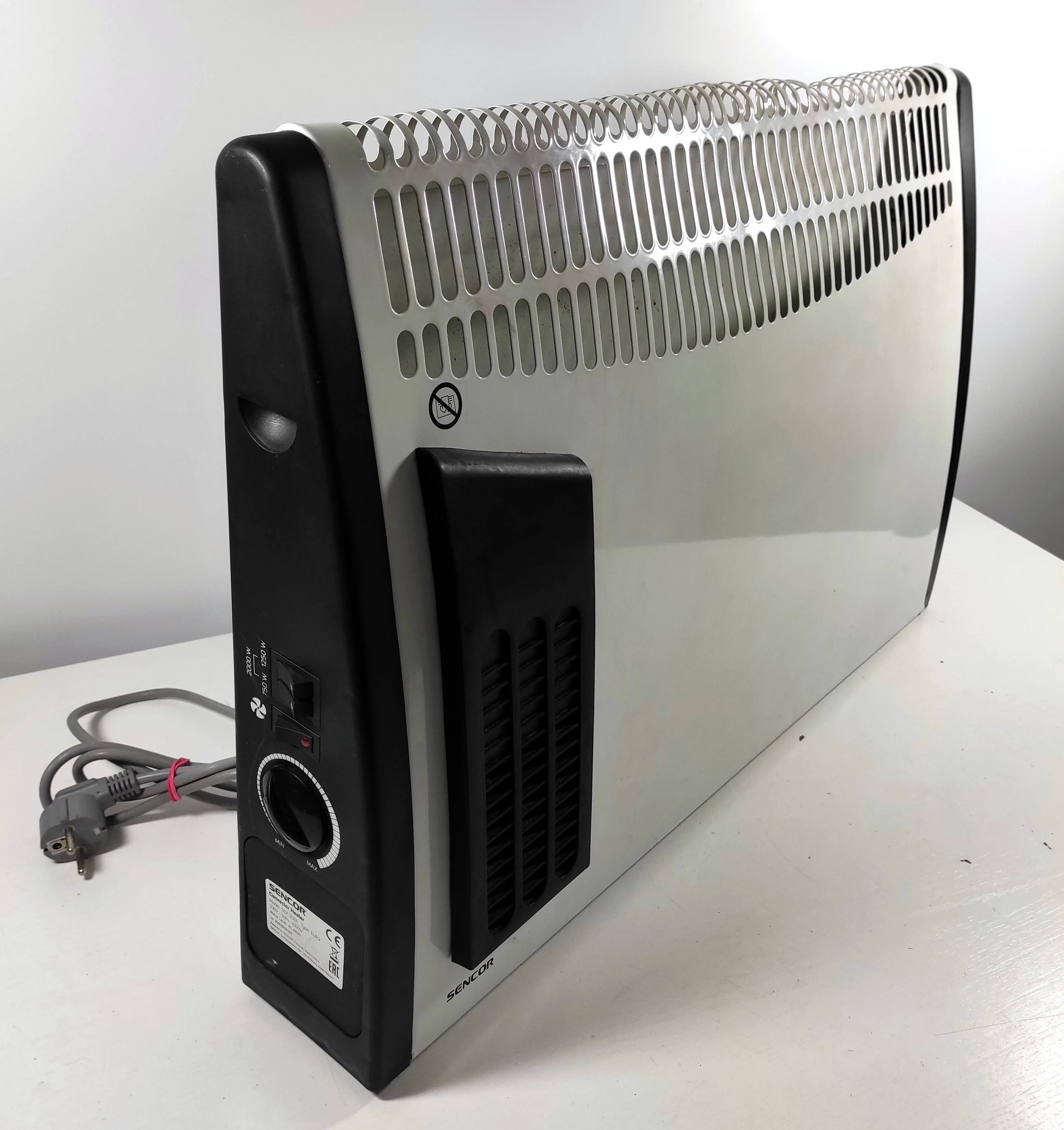 grzejnik-konwektorowy-sencor-scf-2001-2000w-ean-gtin-8590669047185