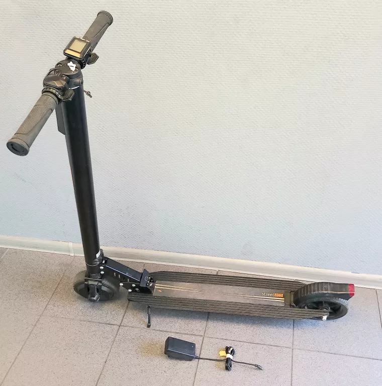 hulajnoga-elektryczna-street-eco-wadliwa-pod-ciezarem-jedzie-max-3kmh-al-pr-kaczynskiego-pawilon-nr-2-bydgoszcz