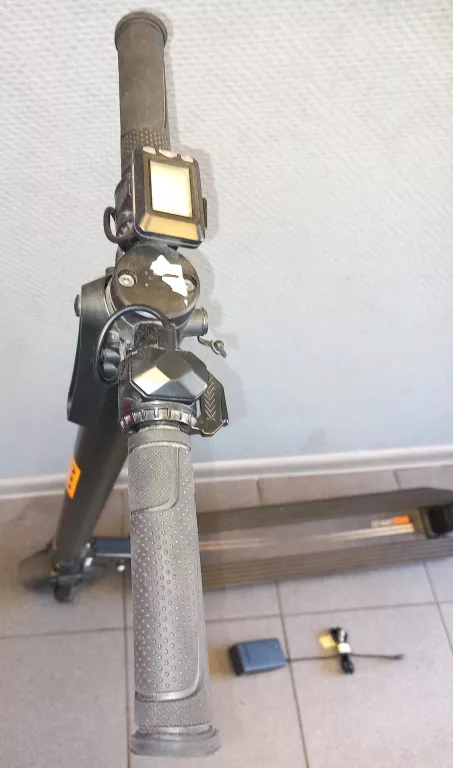 hulajnoga-elektryczna-street-eco-wadliwa-pod-ciezarem-jedzie-max-3kmh-ean-gtin-5908260505462