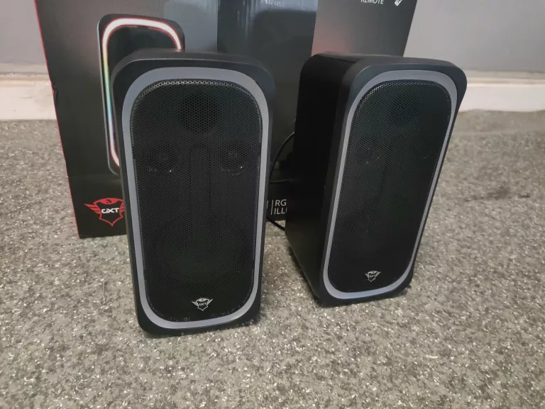 ZESTAW GŁOŚNIKÓW TRUST GXT 635 RUMAX RGB 2.1