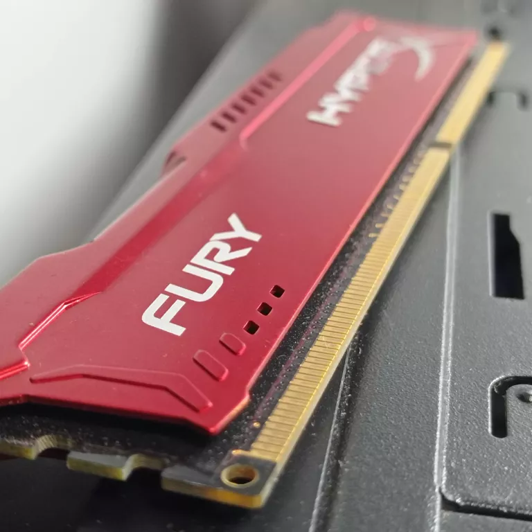 komputer-amd-fx-8320-8x35ghz16gbasus-radeon-r9-270x-2gb1tb-hdd-typ-pamieci-ram-201745-208889