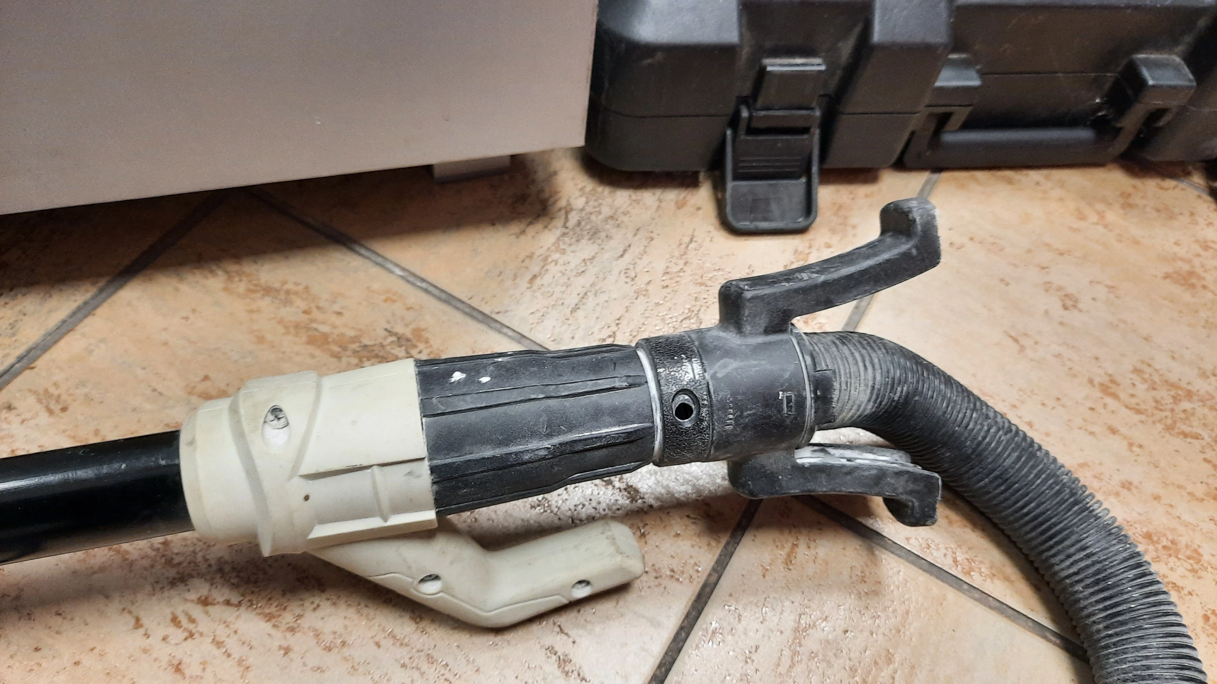 macallister-msds600f-szlifierka-do-gipsu-600w-okazja-marka-128608-655585