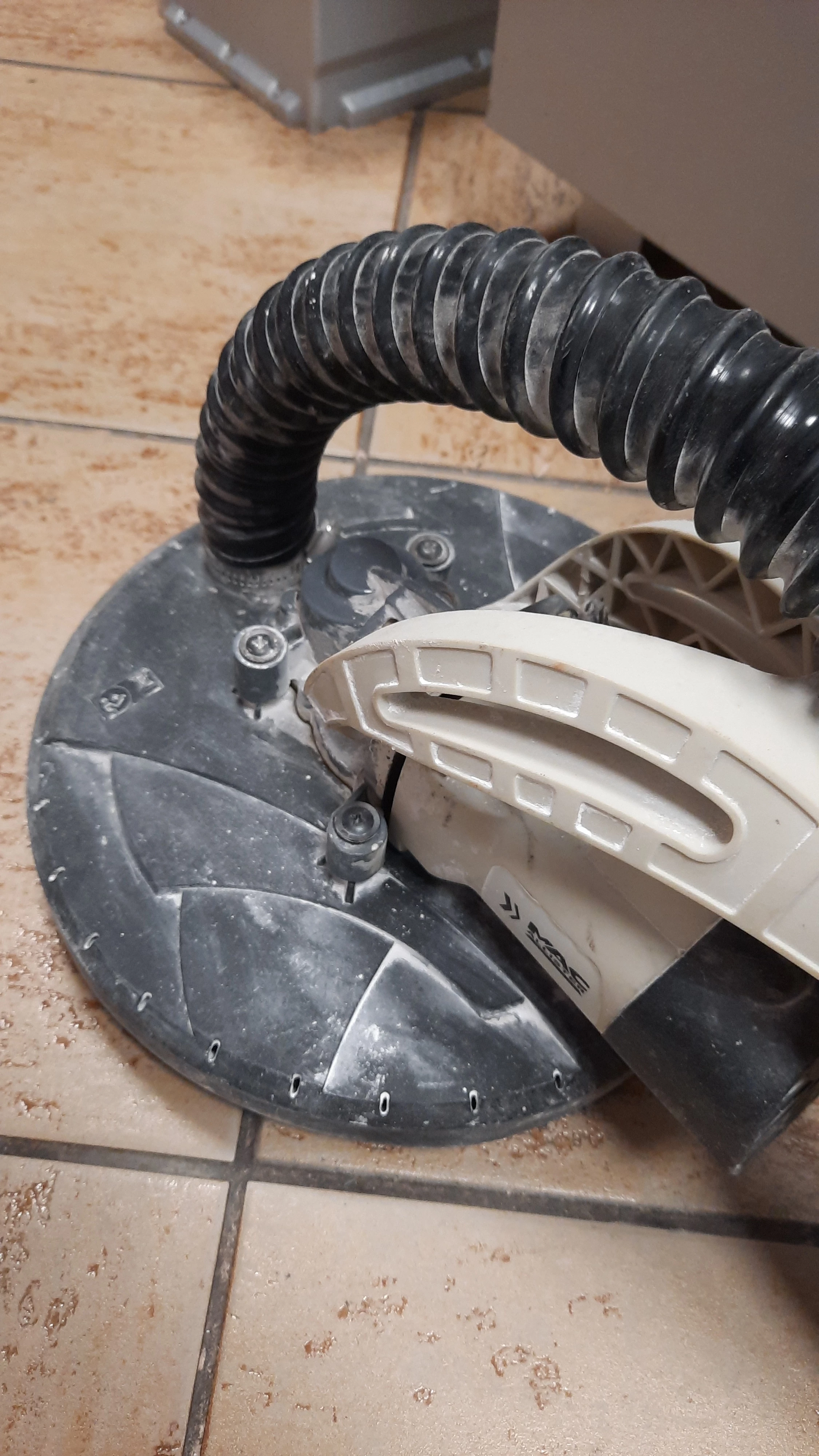 macallister-msds600f-szlifierka-do-gipsu-600w-okazja-rodzaj-zasilania-128529-2