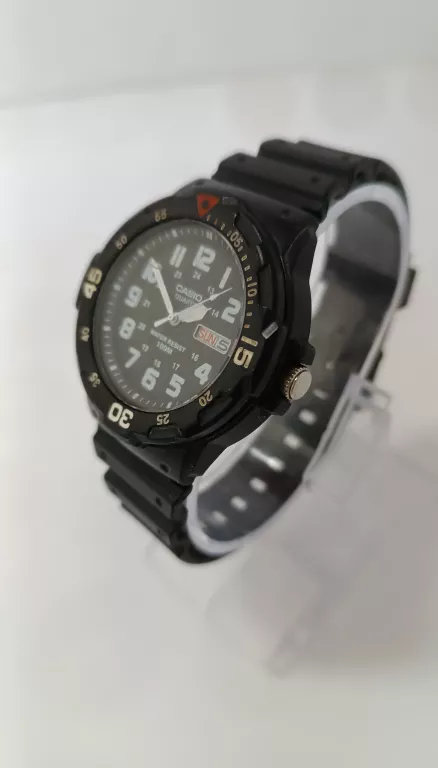 ZEGAREK CASIO QUARTZ MRW200H