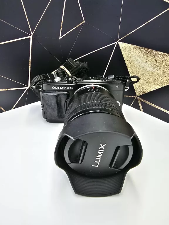 OLYMPUS PEN LITE E-PL5 + OBIEKTYW PANASONIC H-F
