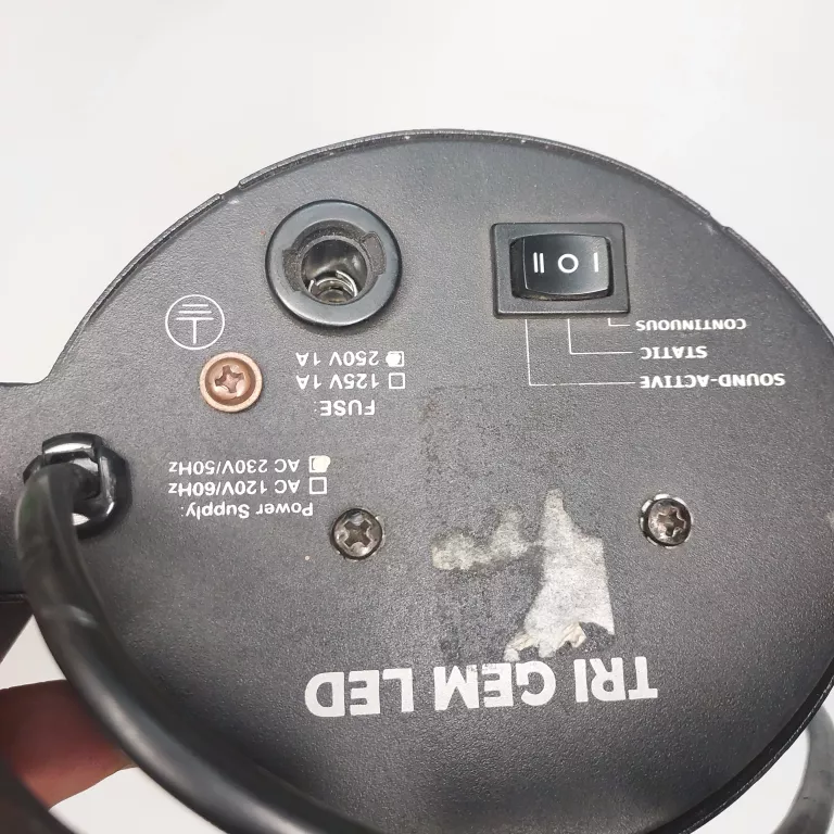 REFLEKTOR AMERICAN TRI GEM LED NIE DZIAŁA