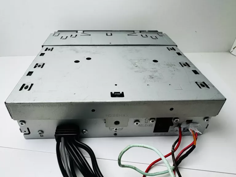 MONITOR SAMOCHODOWY JVC KV-M706