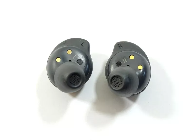 SŁUCHAWKI SAMSUNG GALAXY BUDS FE KOMPLET