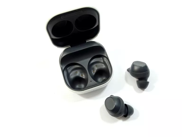 SŁUCHAWKI SAMSUNG GALAXY BUDS FE KOMPLET