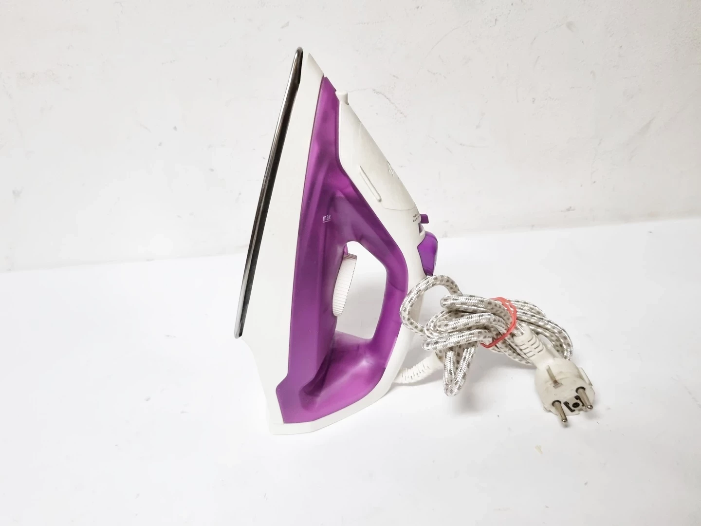 zelazko-clatronic-db-1800-a1-ean-gtin-4006160638578