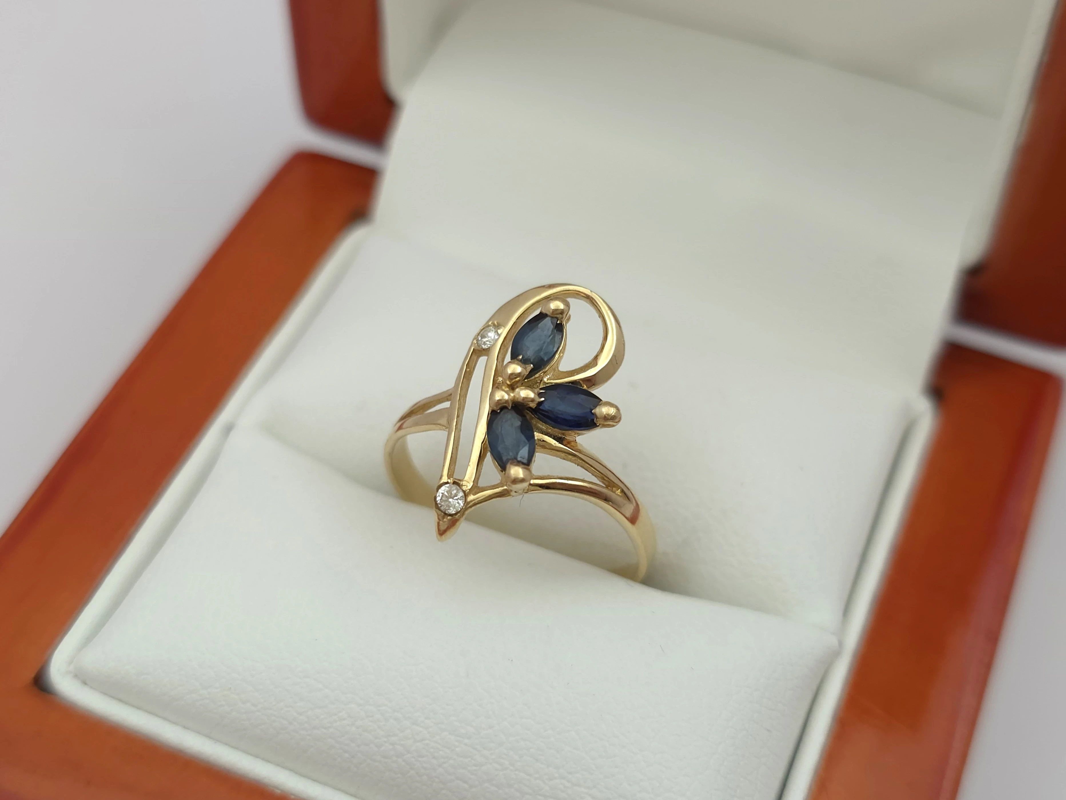 zloty-pierscionek-diamenty-i-szafiry-585-14k-r12-171g-starowislna-16-krakow