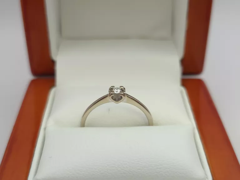 pierscionek-z-bialego-zlota-z-brylantem-005ct-585-14k-r17-153g-marka-248811-958954