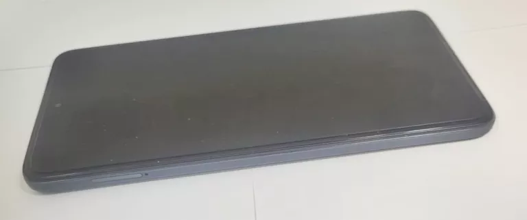TELEFON MOTOROLA MOTO G82 5G/ KOMPLET