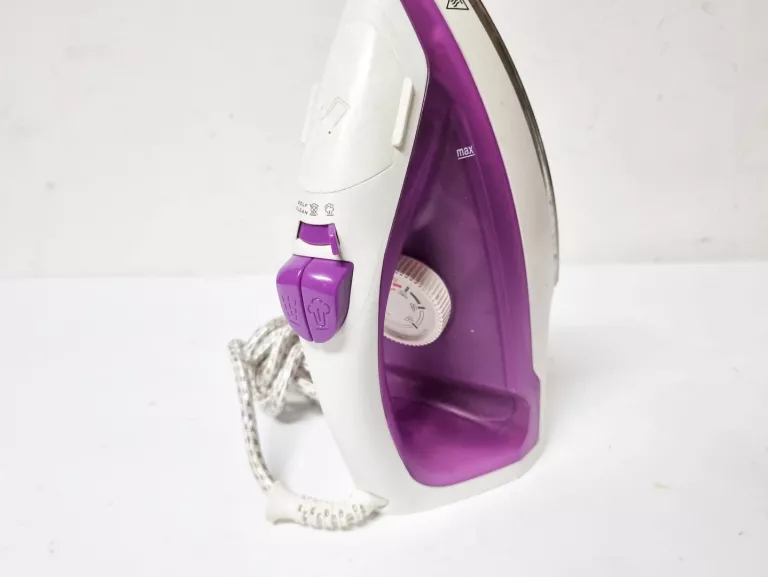 ŻELAZKO CLATRONIC DB 1800 A1