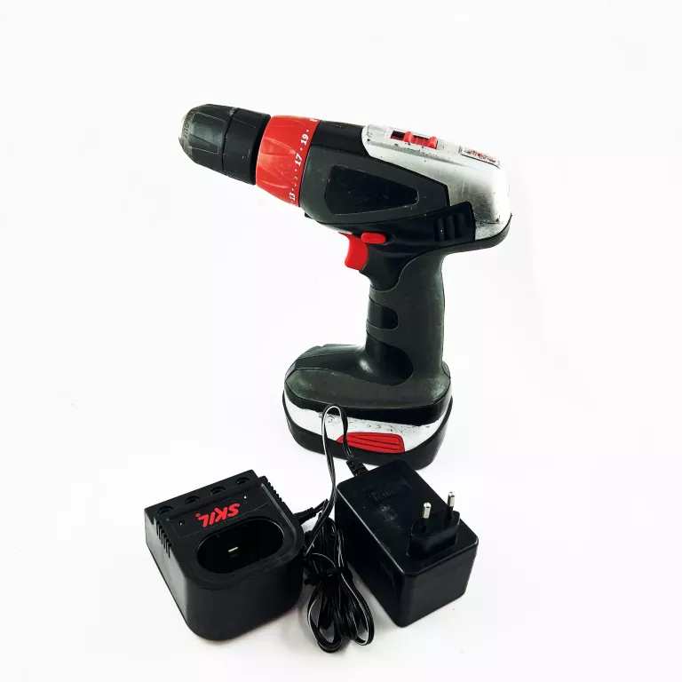 WKRĘTARKA SKIL 18V FO15 1003 2 AKU+ŁAD