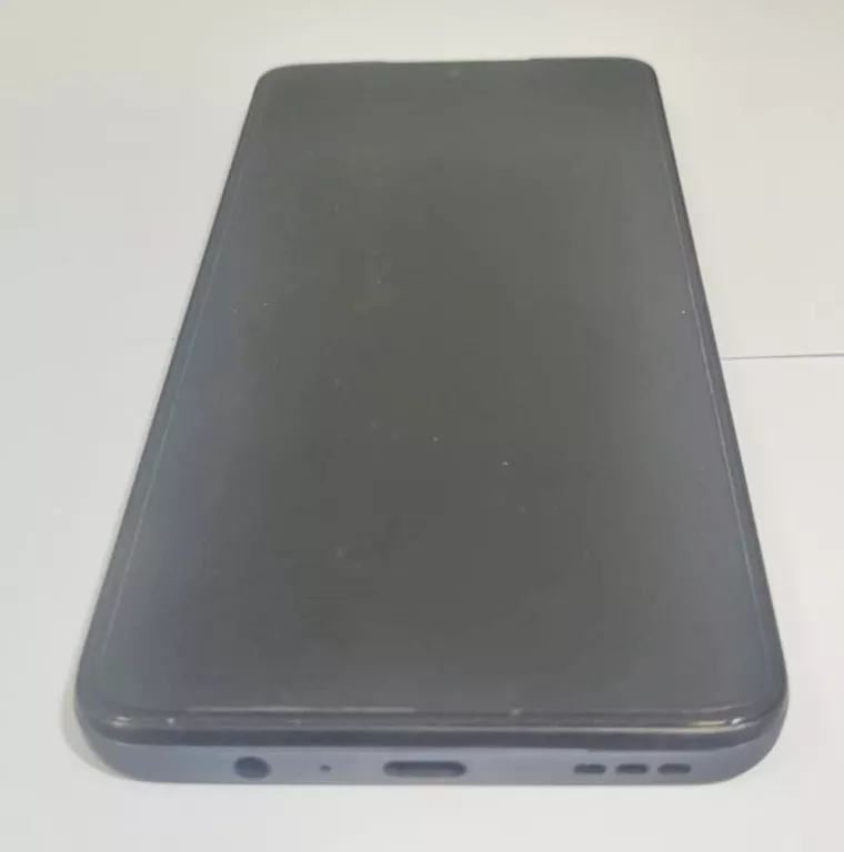 TELEFON MOTOROLA MOTO G82 5G/ KOMPLET