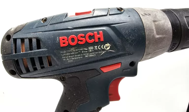 WIERTARKO/WKRĘTARKA BOSCH GSR 14.4 Z ŁADOWARKĄ I 2X AKUMULATOR 2,6AH