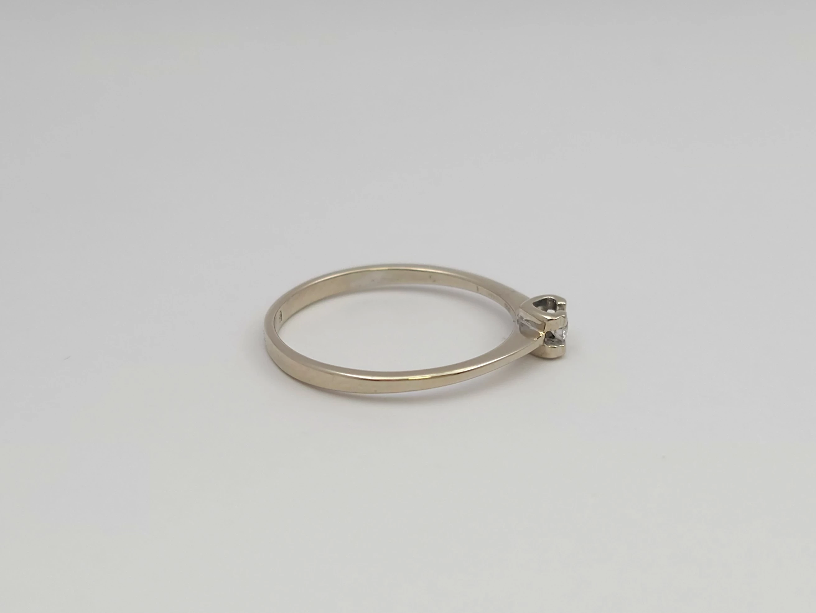 pierscionek-z-bialego-zlota-z-brylantem-005ct-585-14k-r17-153g-kamien-17088-128