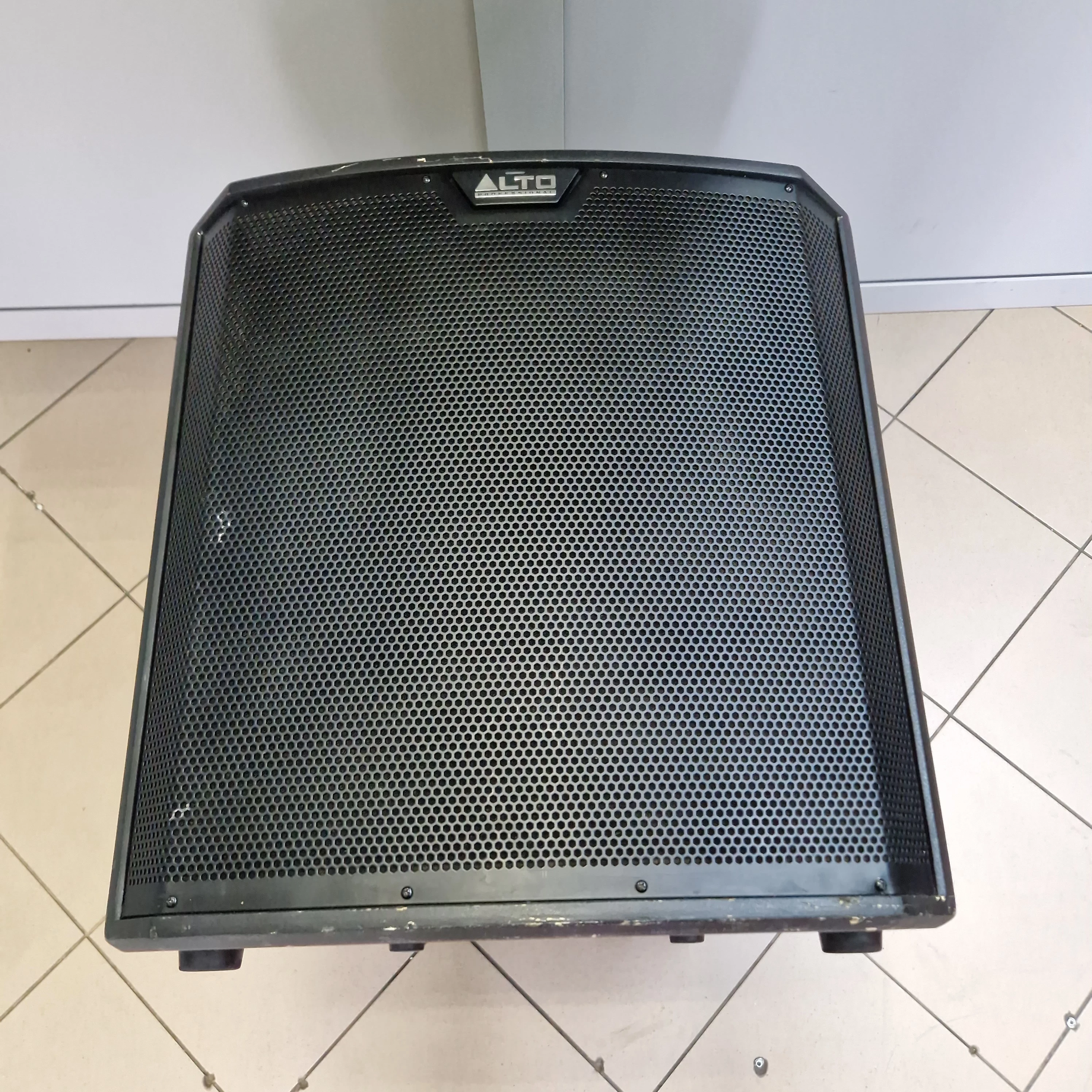subwoofer-aktywny-alto-ts215s-glosnik-basowy-estradowy-pl-jozefa-pilsudskiego-92-gniezno