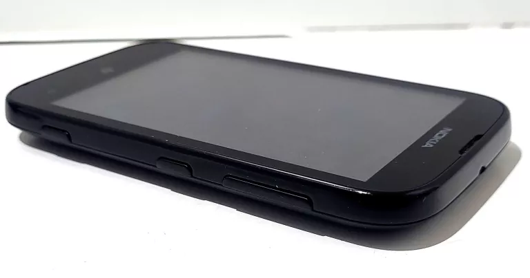 telefon-nokia-lumia-510-kolor-127448-1