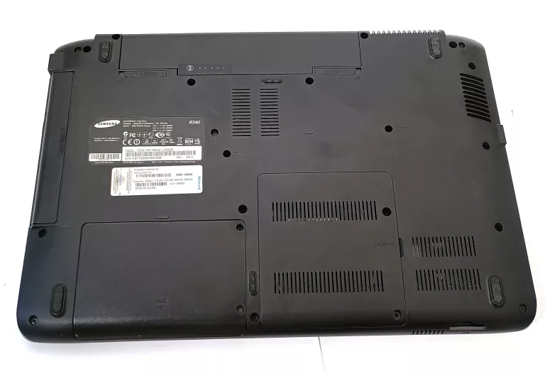 LAPTOP SAMSUNG NP-R540 + ŁAD