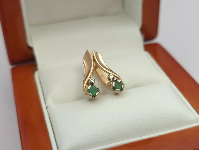ZŁOTE KOLCZYKI SZMARAGDY I DIAMENTY - 585 14K 3,25G
